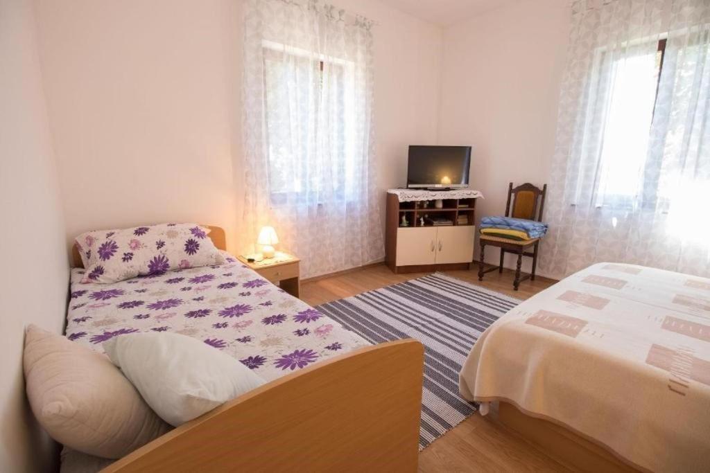 Apartmani Nedjeljko Čunski 外观 照片